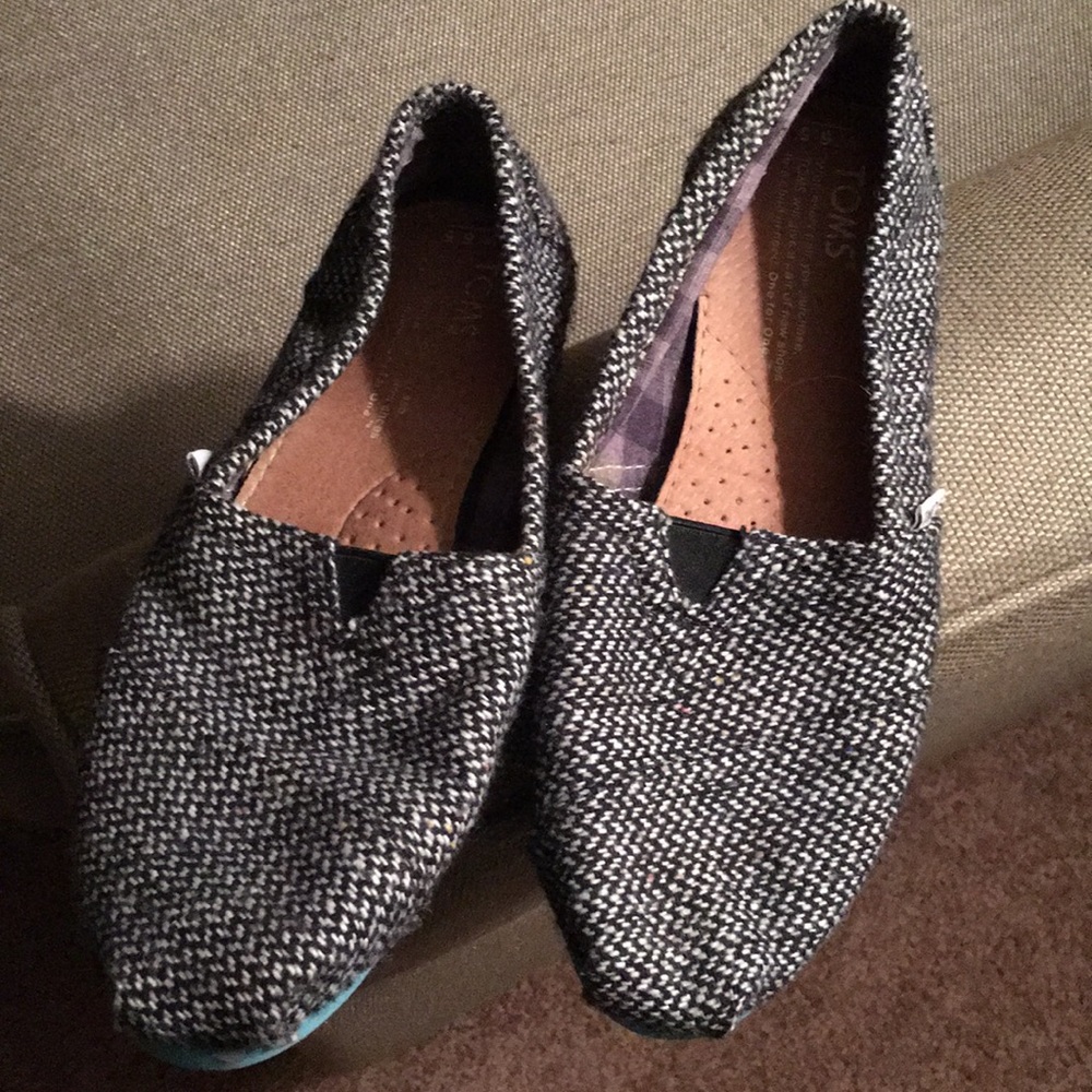 Toms size 6.5
